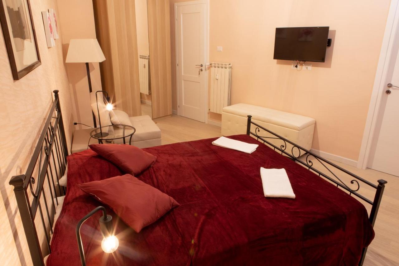 Bibbi'S House San Lorenzo Рим Екстериор снимка