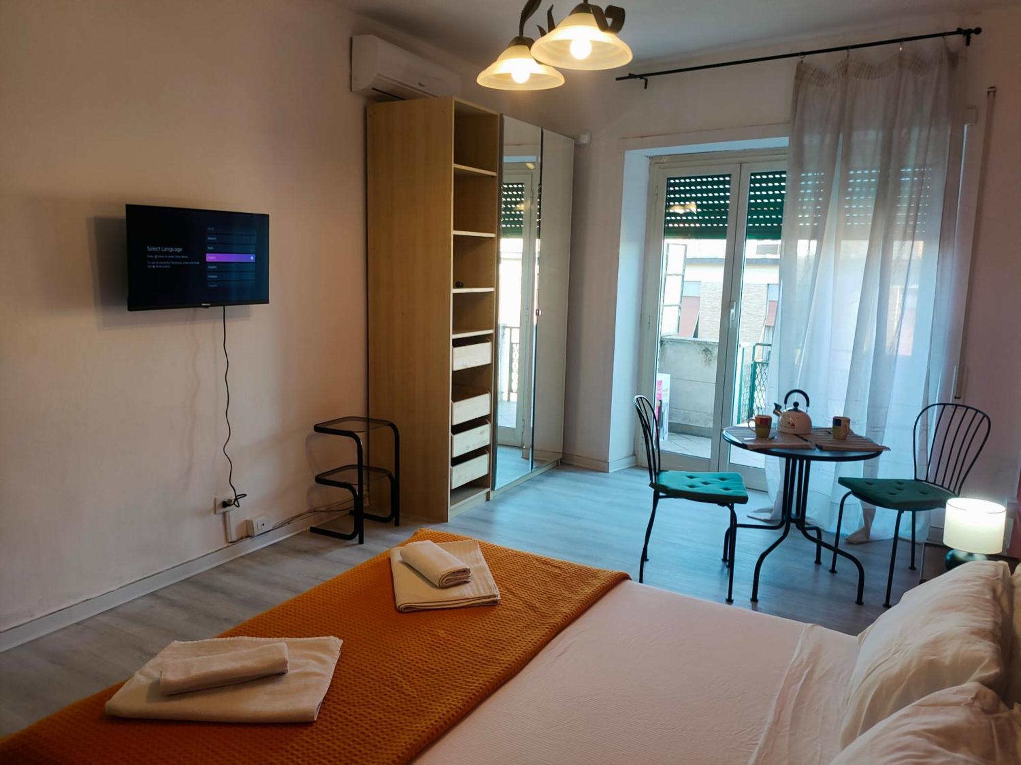 Bibbi'S House San Lorenzo Рим Екстериор снимка